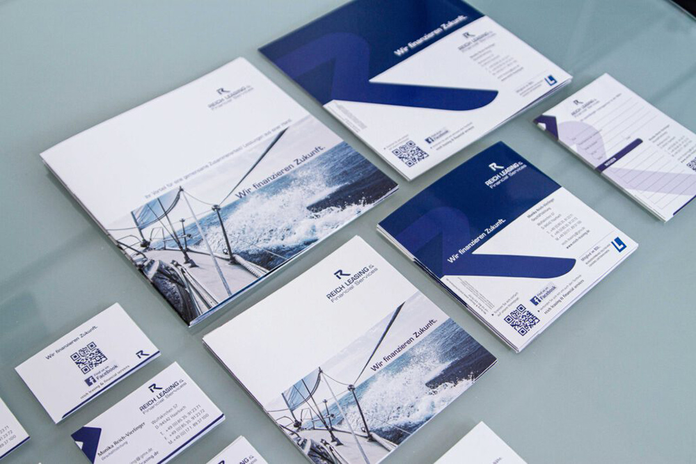 CD, Broschüren, Visitenkarten, Notziblöcke, Branding, Brand Identity Konzeption Design Atelier Hofmann in Passau und Traunstein